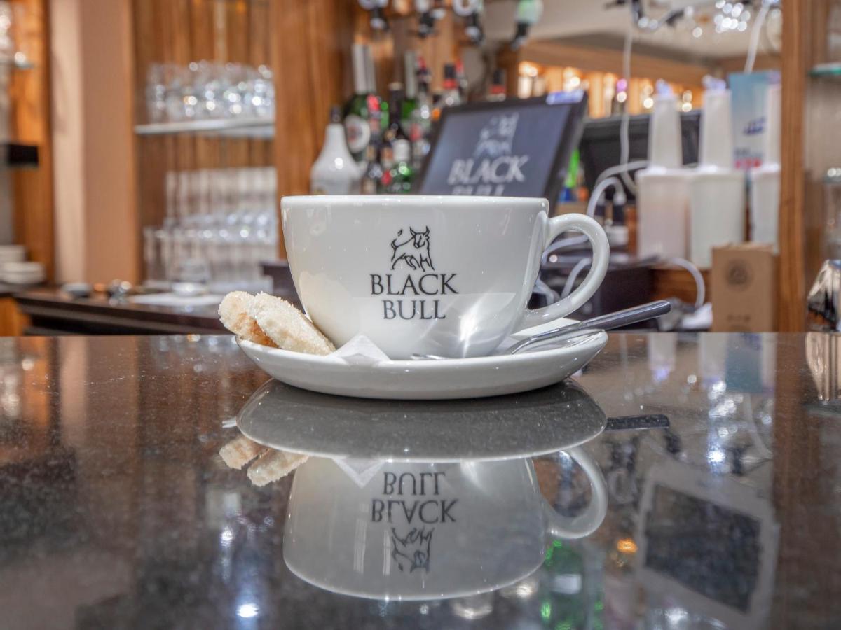 Blackbull Hotel Tarbolton Eksteriør bilde